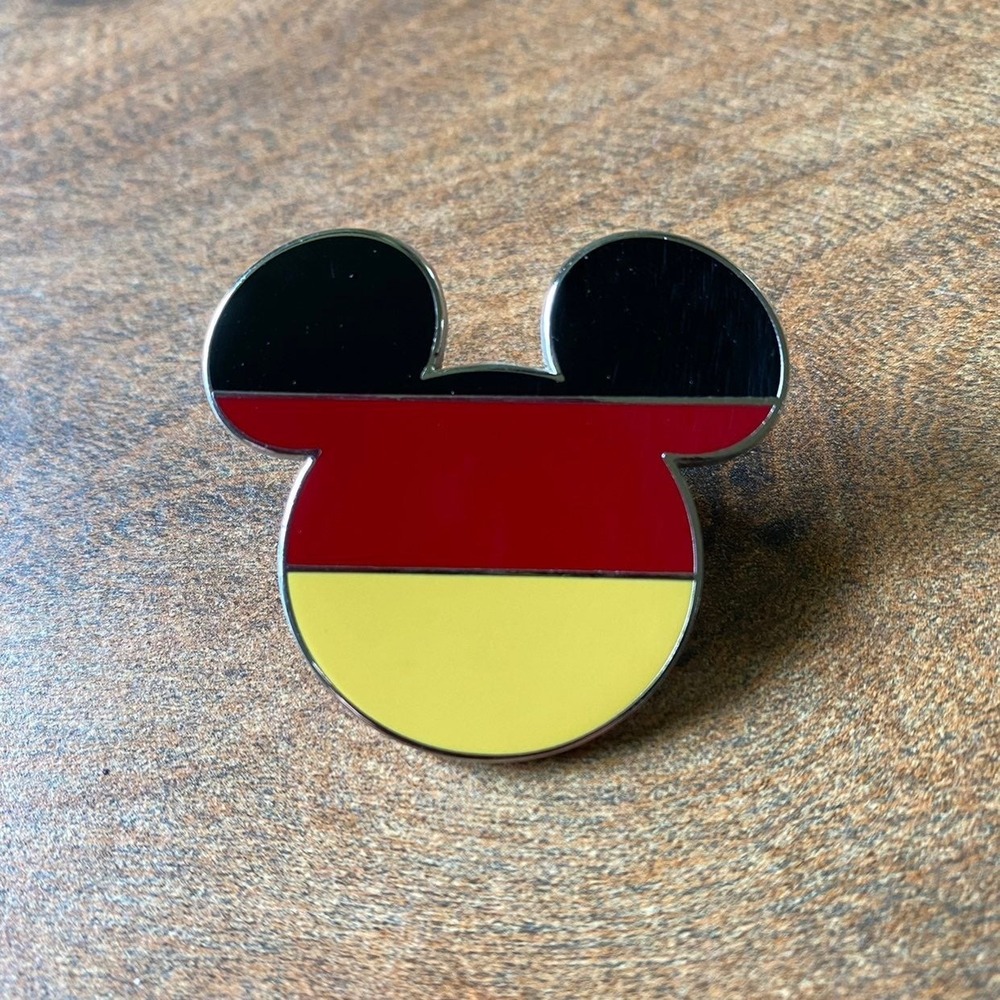 Disney Mickey Mouse Pin